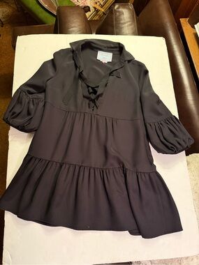 Black Tiered Tie-Neck Casual Dress with Puff Sleevesee